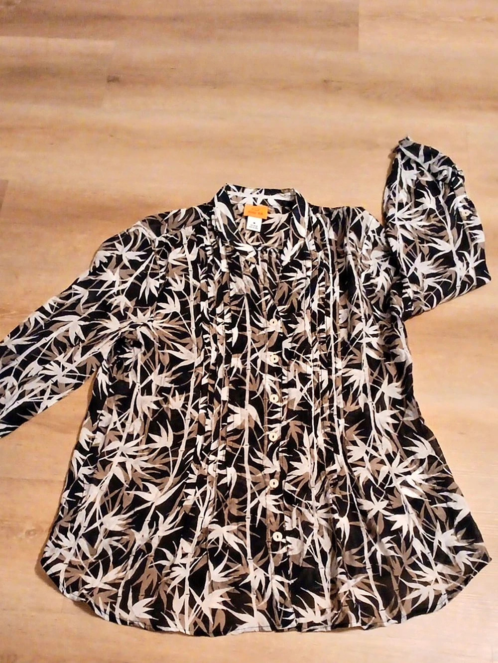 Ruby Rd. Women's Printed Button Down Shirt Black & White Medium